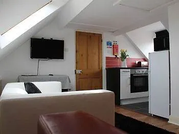 Orillia House & 3* Stockton-on-the-Forest