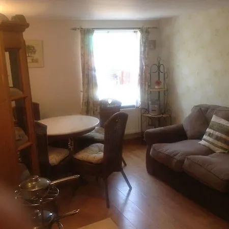 Bed & Breakfast Orillia House & 3*