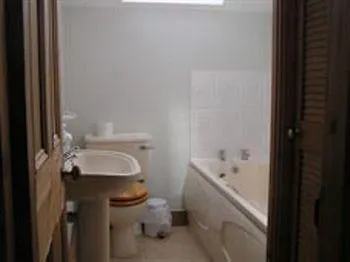 Orillia House & Bed and breakfast