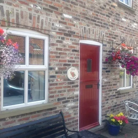 Orillia House & Bed and breakfast 3*