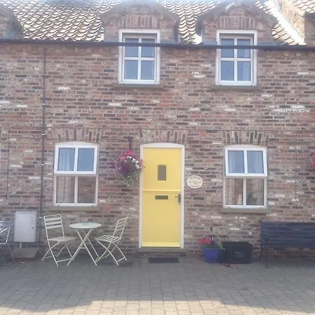 Orillia House & 3*