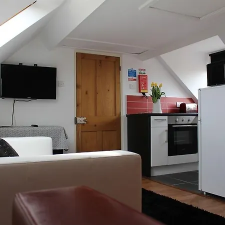 Orillia House & 3* Stockton-on-the-Forest