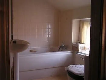 Orillia House & Bed & Breakfast 3*
