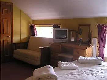 Orillia House & 3*