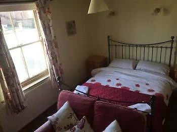 Orillia House & 3* Stockton-on-the-Forest