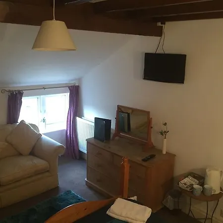 Orillia House & 3* Stockton-on-the-Forest